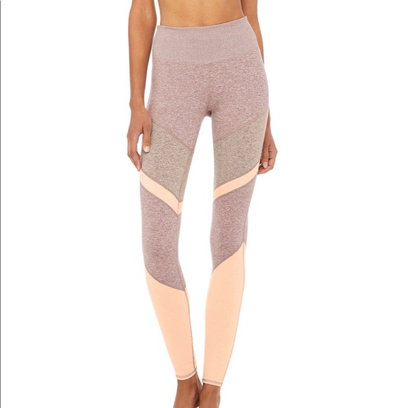 ALO Yoga Pants - Alo high waist Sheila legging